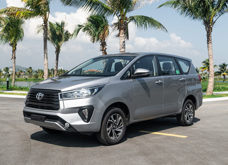 Giá thuê xe 7 chỗ có tài xế tại Đà Nẵng